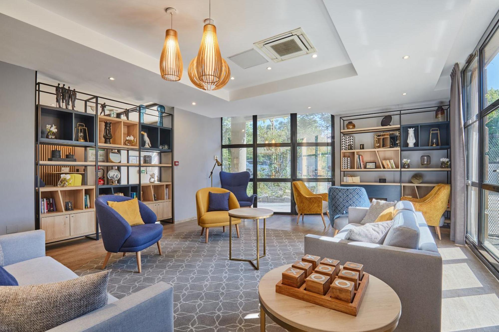 Appart Hotel Odalys City Aix En Provence Les Floridianes Екс ан Прованс Екстериор снимка