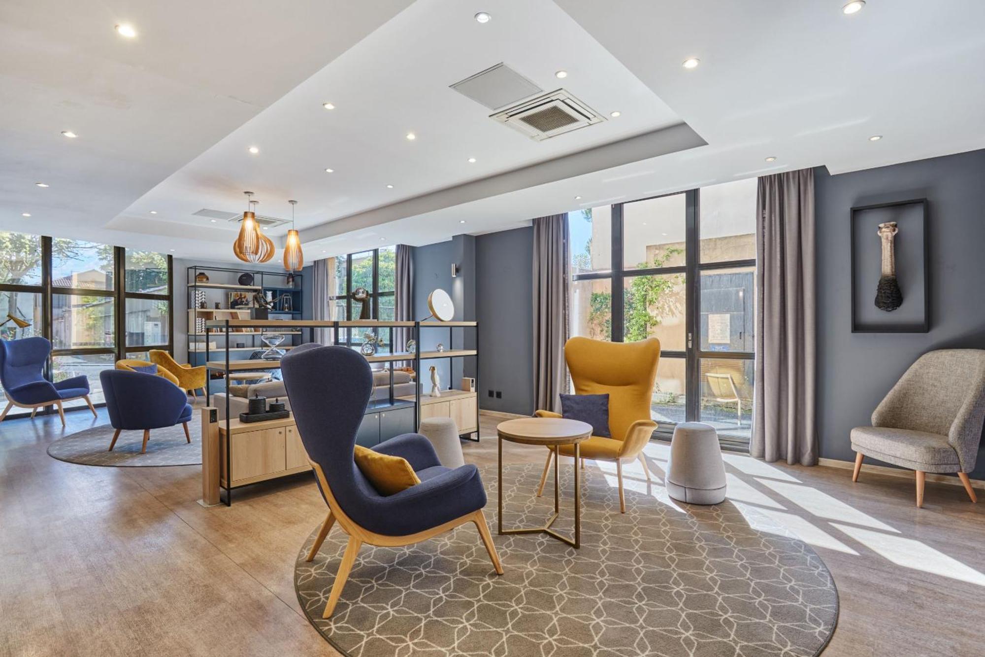 Appart Hotel Odalys City Aix En Provence Les Floridianes Екс ан Прованс Екстериор снимка