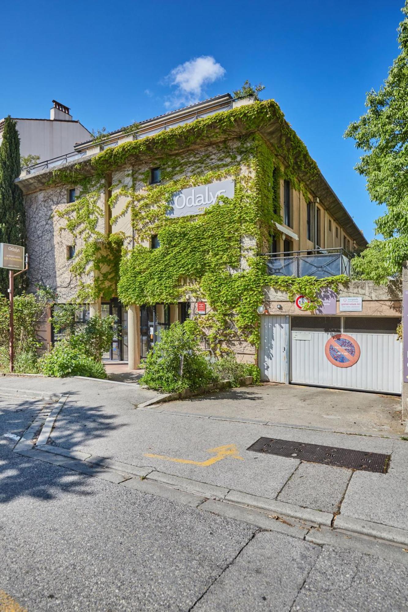 Appart Hotel Odalys City Aix En Provence Les Floridianes Екс ан Прованс Екстериор снимка
