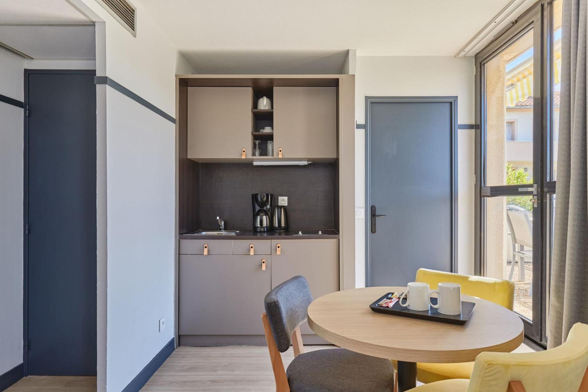 Appart Hotel Odalys City Aix En Provence Les Floridianes Екс ан Прованс Екстериор снимка