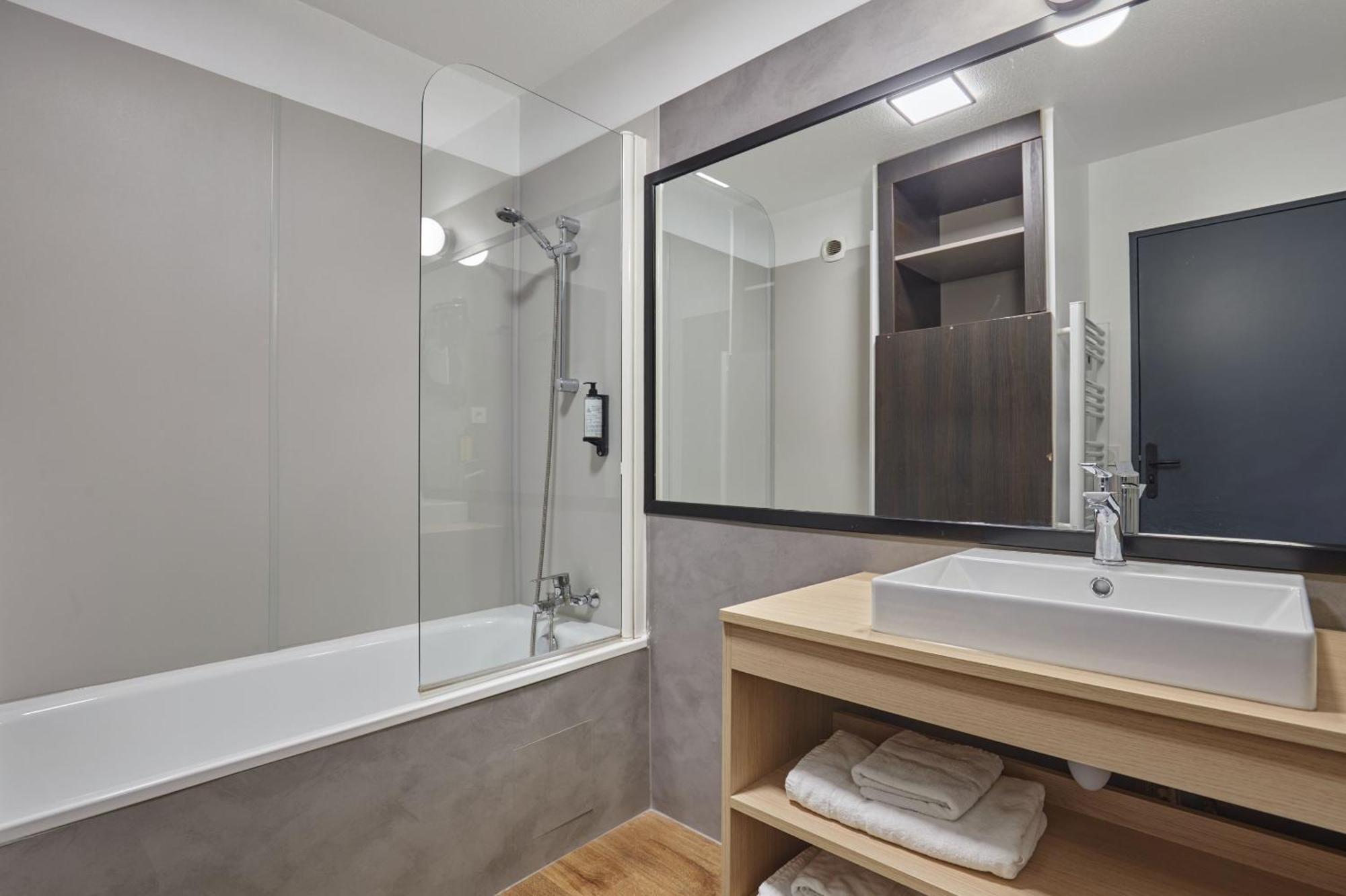 Appart Hotel Odalys City Aix En Provence Les Floridianes Екс ан Прованс Екстериор снимка
