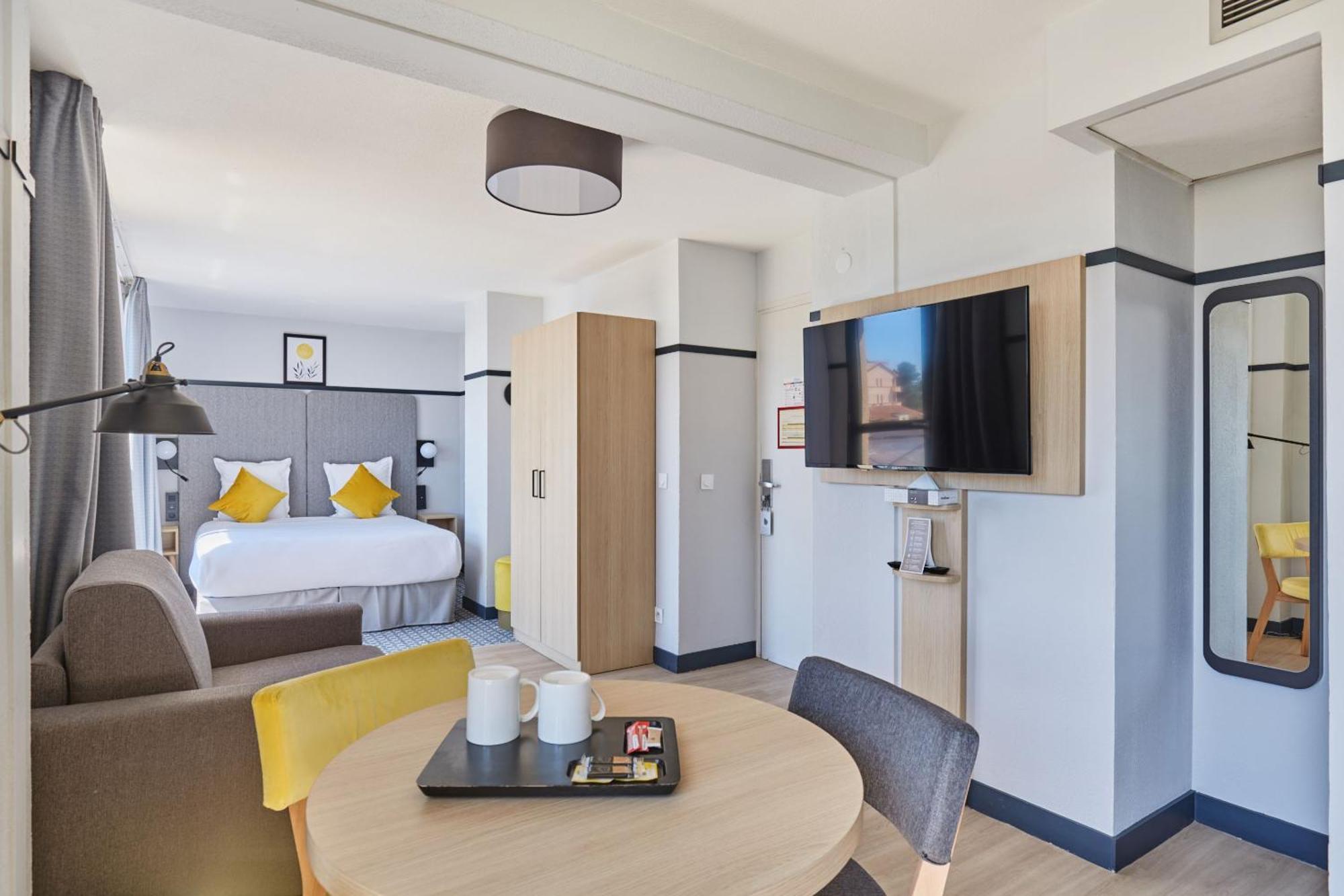 Appart Hotel Odalys City Aix En Provence Les Floridianes Екс ан Прованс Екстериор снимка