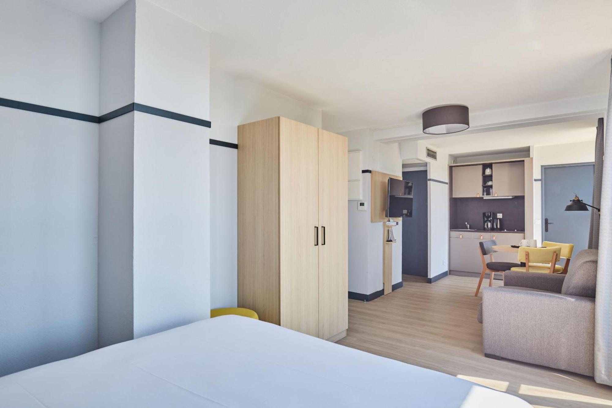 Appart Hotel Odalys City Aix En Provence Les Floridianes Екс ан Прованс Екстериор снимка