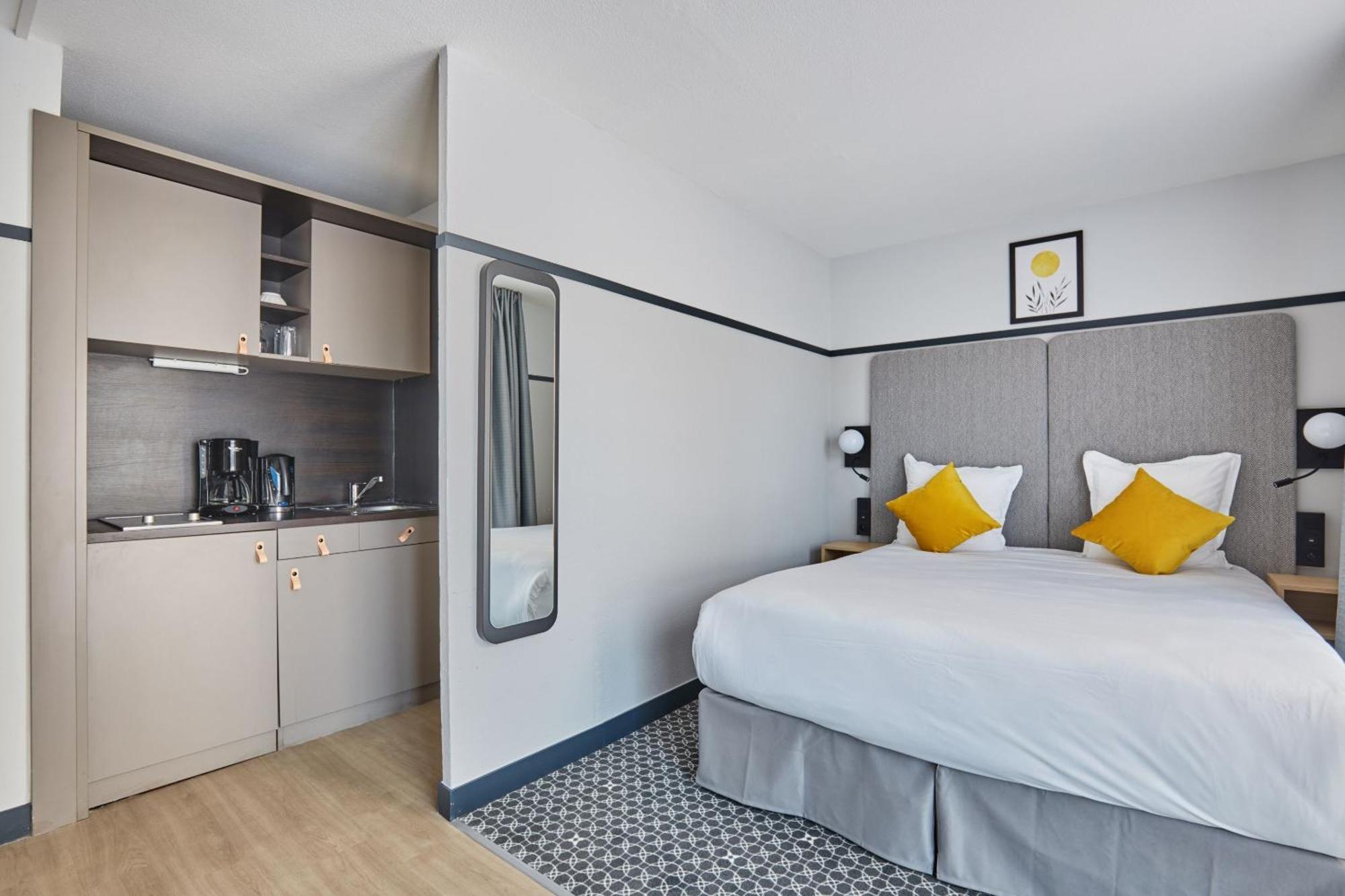 Appart Hotel Odalys City Aix En Provence Les Floridianes Екс ан Прованс Екстериор снимка