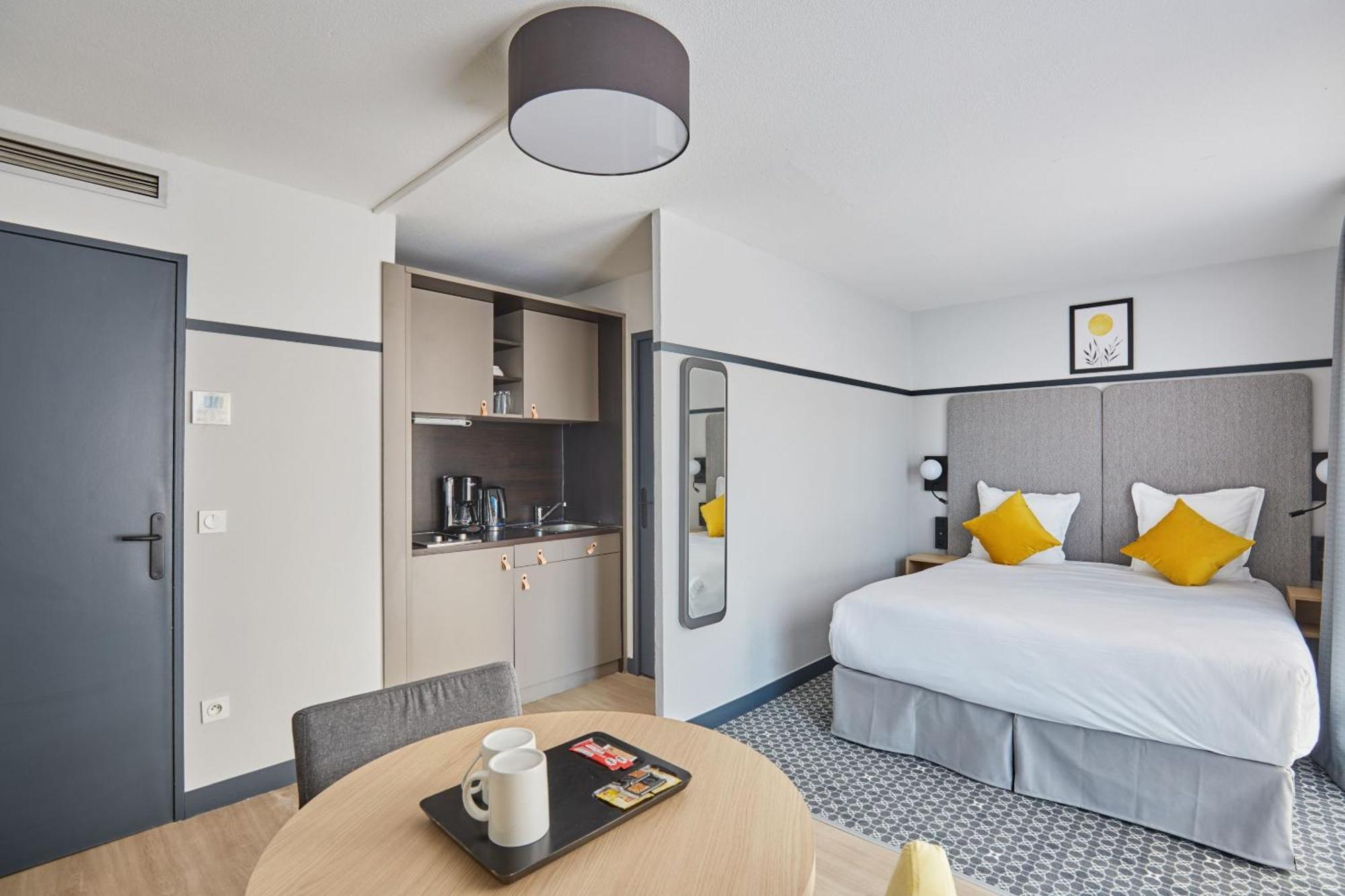 Appart Hotel Odalys City Aix En Provence Les Floridianes Екс ан Прованс Екстериор снимка