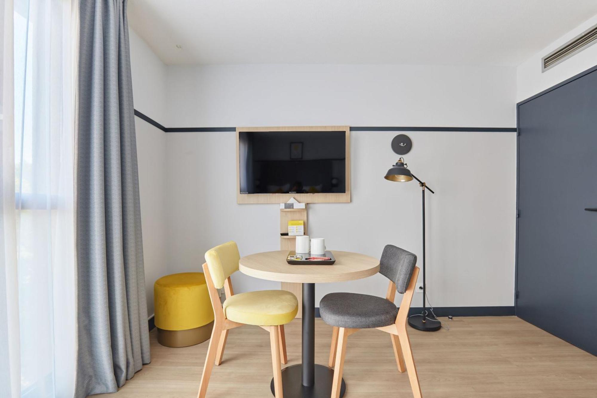 Appart Hotel Odalys City Aix En Provence Les Floridianes Екс ан Прованс Екстериор снимка